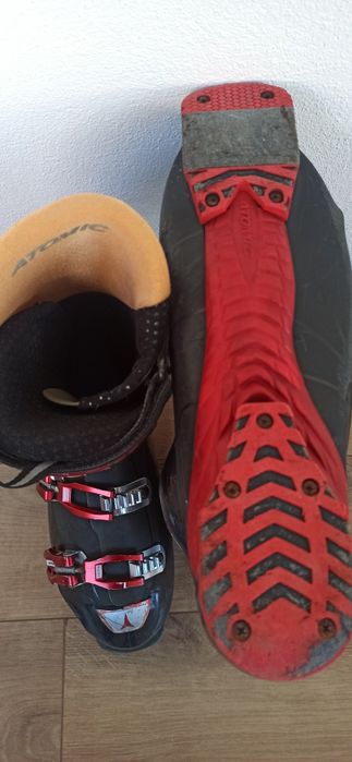 Clăpari schi atomic