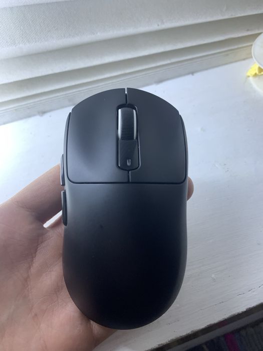 продаю мышку attack shark x3