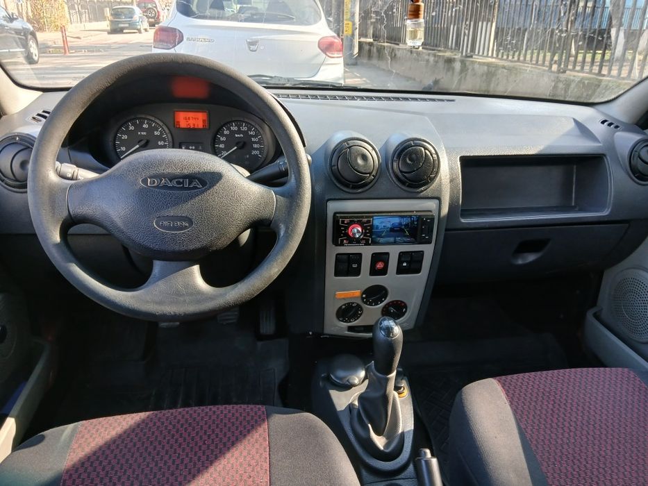 Dacia Logan 1.4 benzină Tel 0742257789