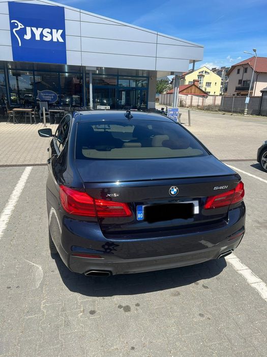 Vând autoturism BMW 540 xi