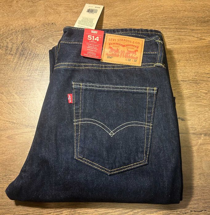 Чисто нови, оригинални дънки Levi's 514