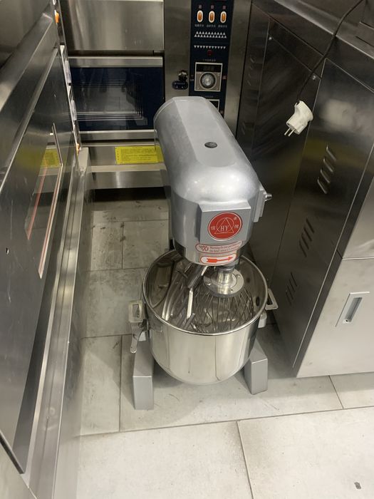 Mishalka va gaz plitatar mikserlar ham bor optom va donaga