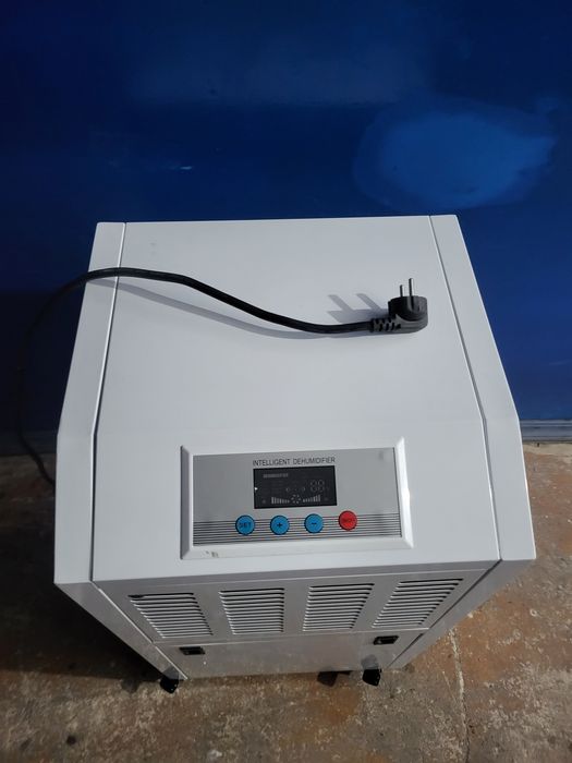 Осушитель воздуха. Стен и полов