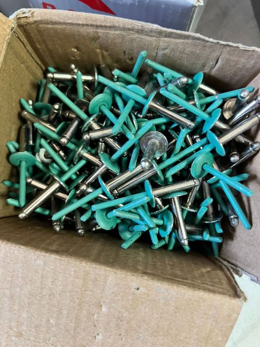 Заклепки 4,8*21 борт 14 А2/А2