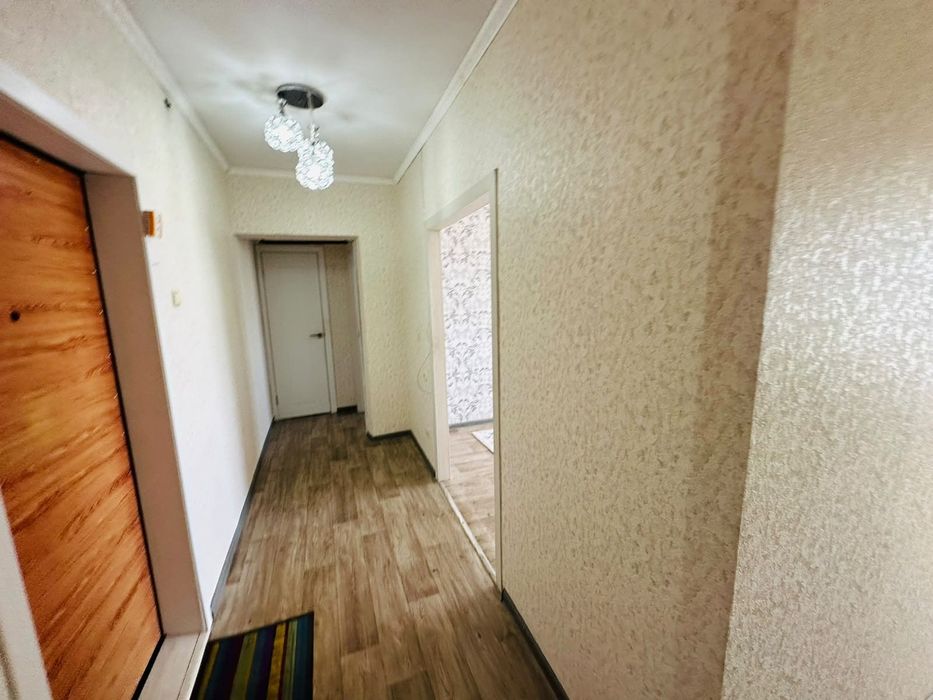 Продам 2-комнатную квартиру
