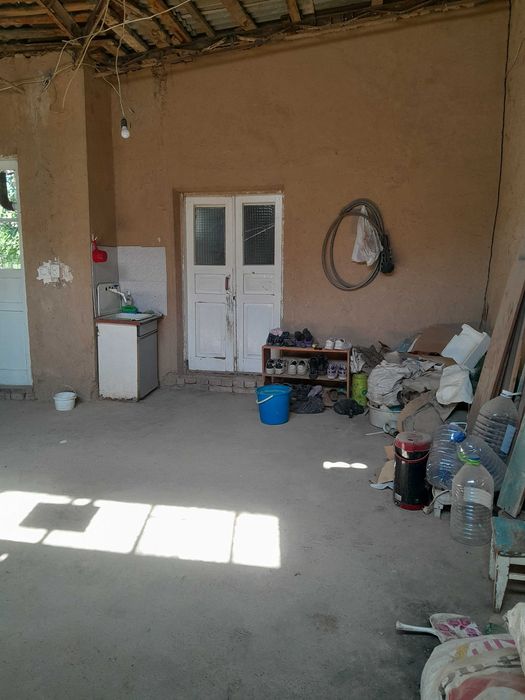 Залинида ховли сотилади тахминан 170 кв