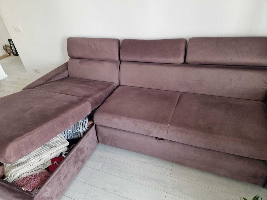 CANAPEA EXTENSIBILA CU COLTAR CU spatiu depozitare rabatabil
