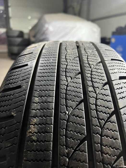 Anvelope iarna 225/60 R17 , profil 7.5mm, 3 buc. Indicativi C si C
