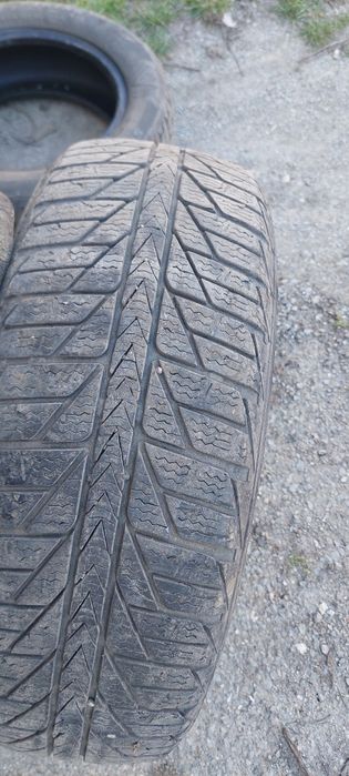 Автомобилни гуми