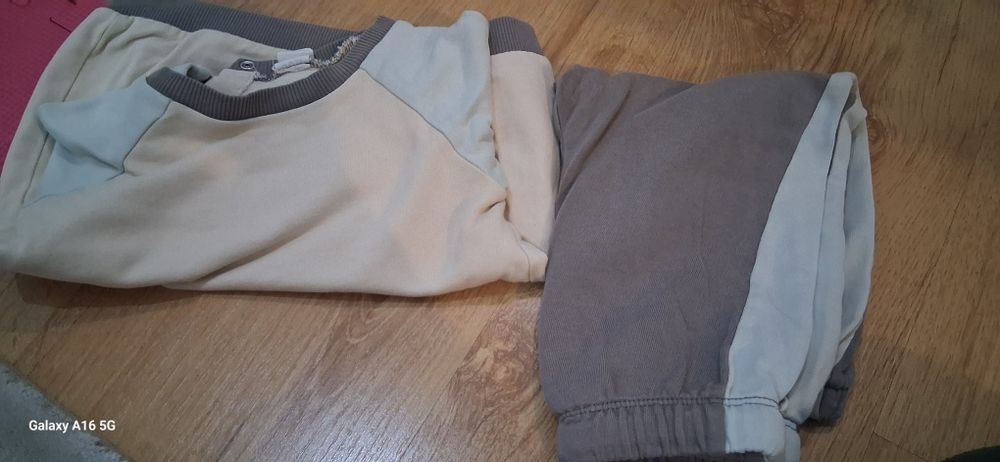 Hainute baieti marime 86