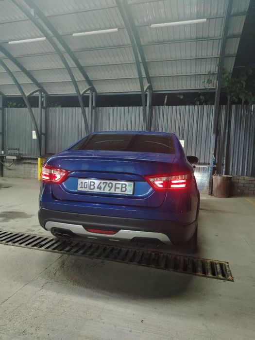 Lada Vesta Cross