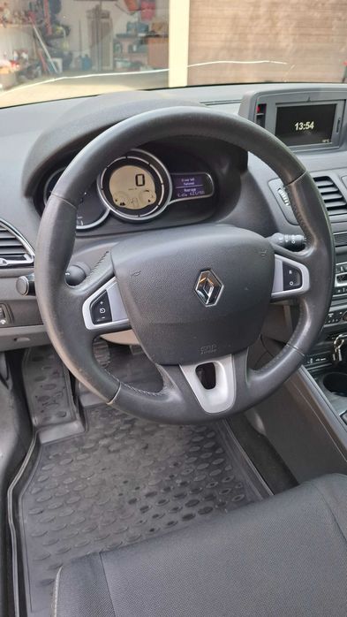 RENAULT Megane 2012 — imagine 2