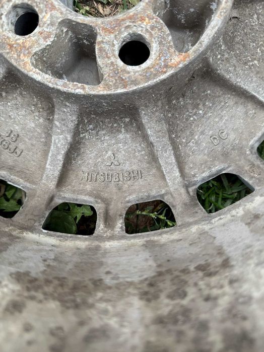 Диски от Mitsubishi R15 ( 5*114,3 )