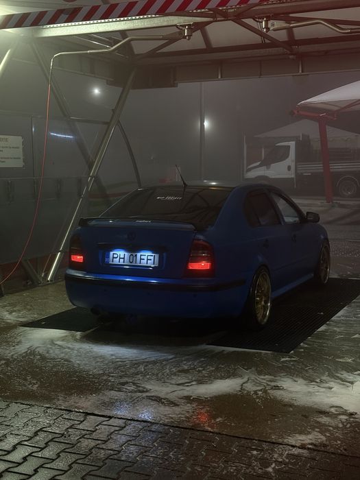 Vand Skoda octavia 1