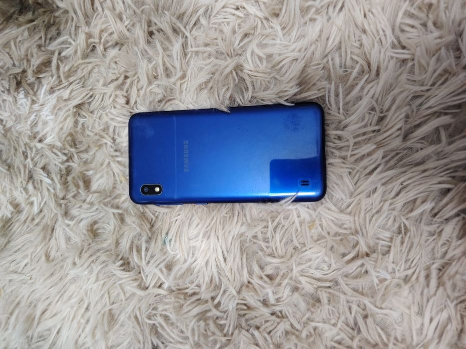 Продается телефон