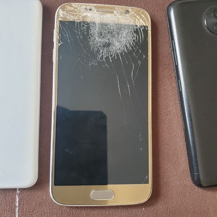 Телефони за части или поправка - 9бр. !