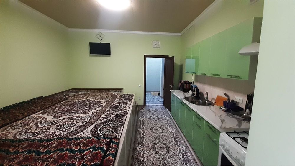 Срочно 3 хонали квартира идарага бирилади