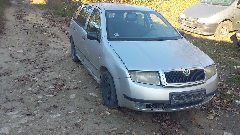 Шкода Фабия 1.4мпи 60кс 2002г - Skoda Fabia 1.4Mpi