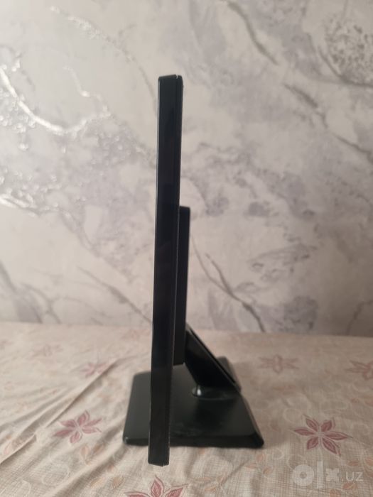 Монитор LG FLATRON E 1945CW-PN
