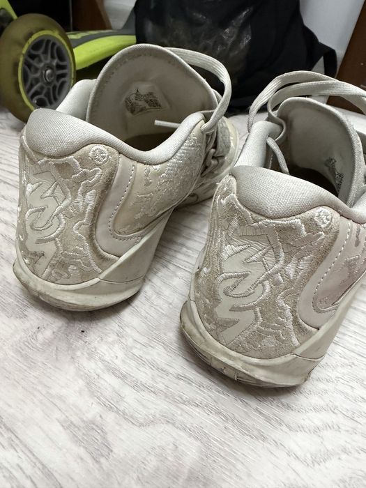 Nike Jordan Zion 3 SE Williamson Light Bone