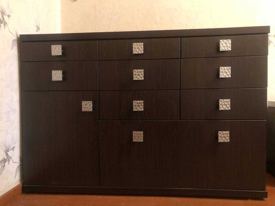 Удобный и вместительный комод в ваш дом размером 120х50х81,5см