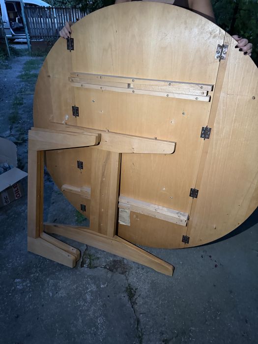 Masă rotundă pliabilă / extensibilă din lemn – Stil scandinav / mid-century