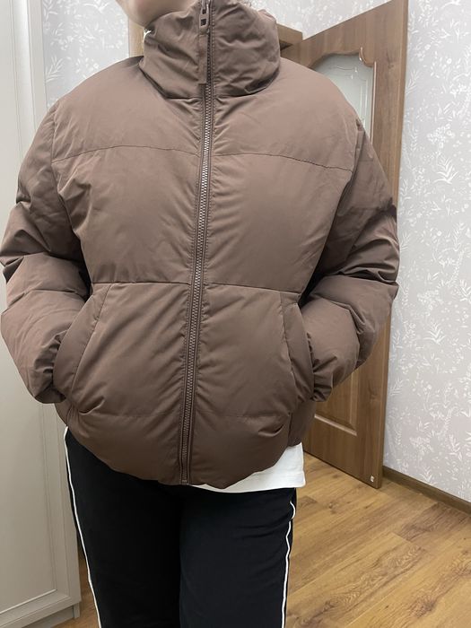 Продам  зимние куртки