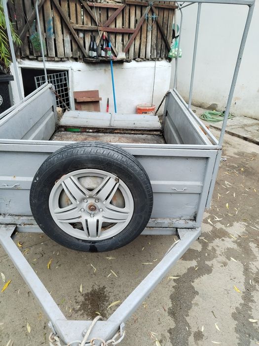 Vând remorcă auto!