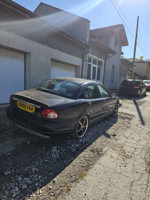 Jaguar  X - Type