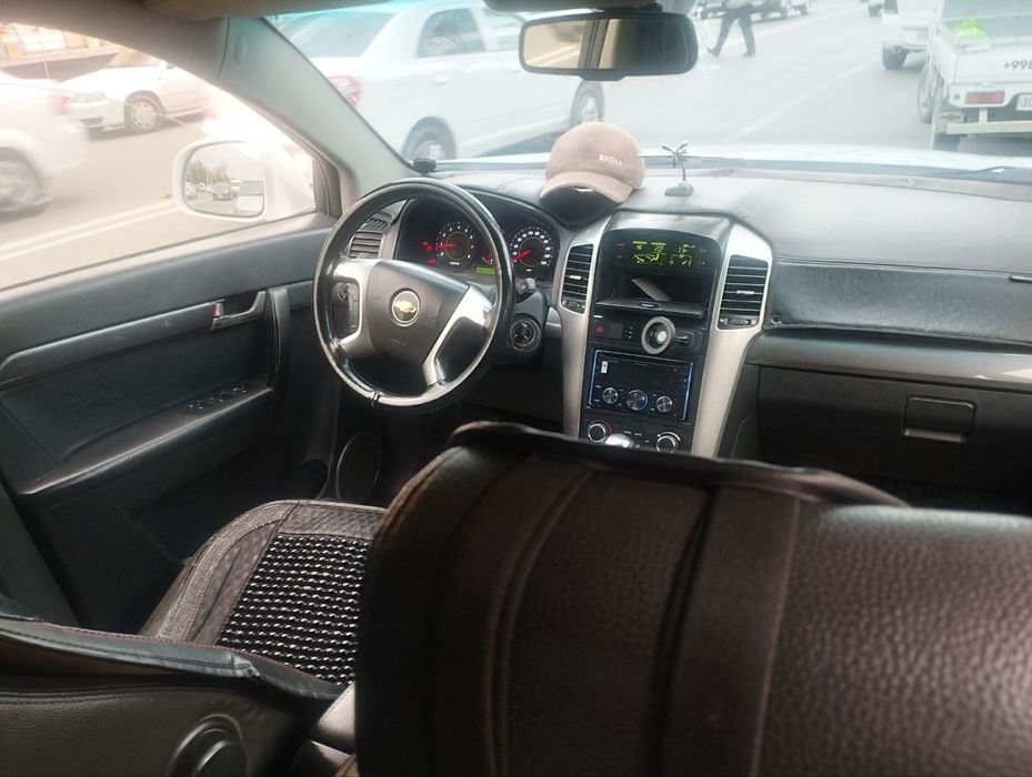 Chevrolet Captiva 2010 — 4
