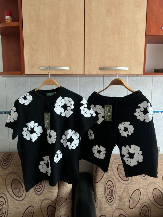 Compleu denim tears negru cu alb FULL stoc
