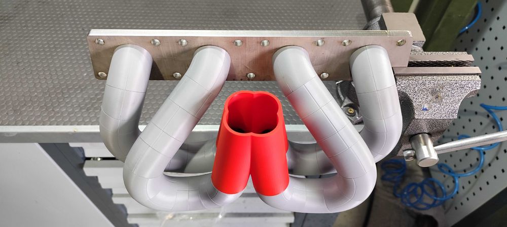 Помощен комплект за изработка на изпускателен колектор