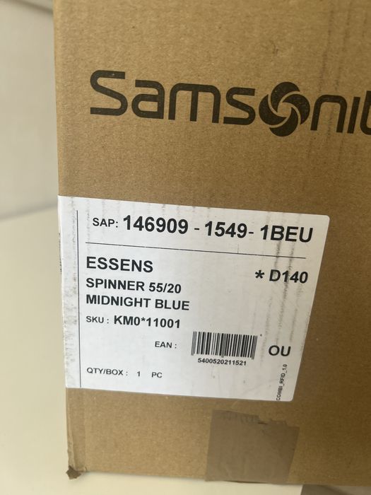 Нов куфар samsonite
