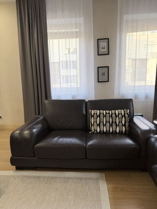 Диван из натуральной кожи