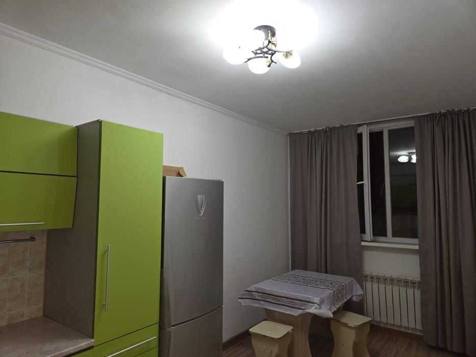 продам двухкомнатную квартиру