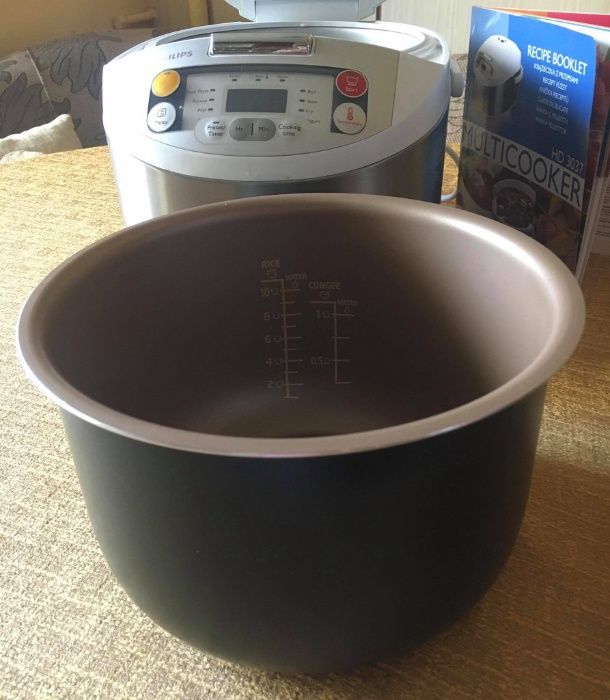 Мултикукър Philips HD3037/70