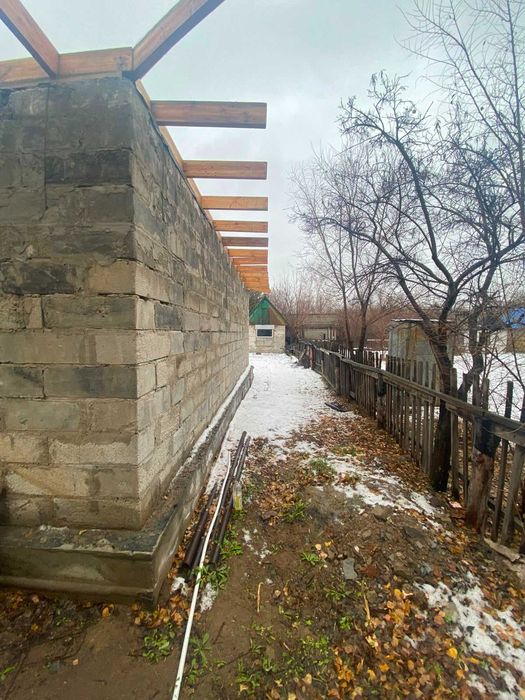 Продам недостроенный дом