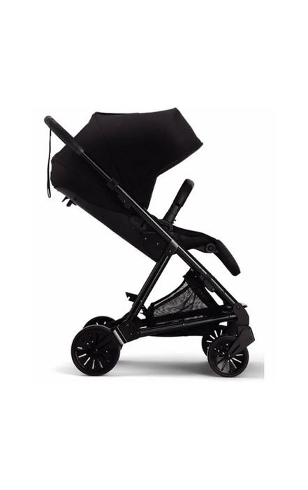 Kоличка Mamas & Papas в черно, зимен и летен кош