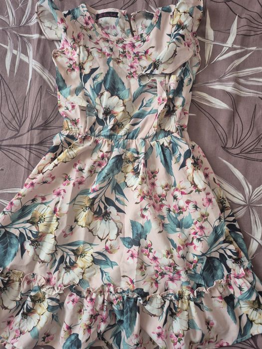 Рокли за момиче 6 год.