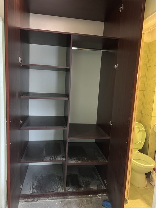 Sifonier pal, wenge/visiniu, cu usi cu oglinzi