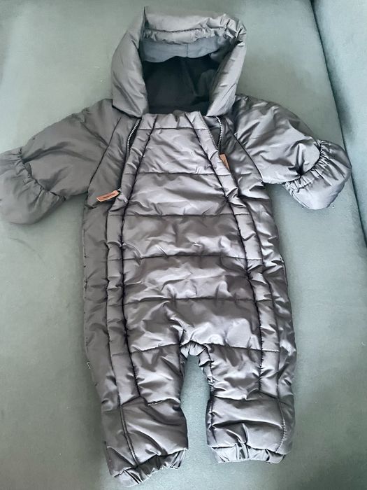 Продам осенний комбинезон детский. 60 см.
