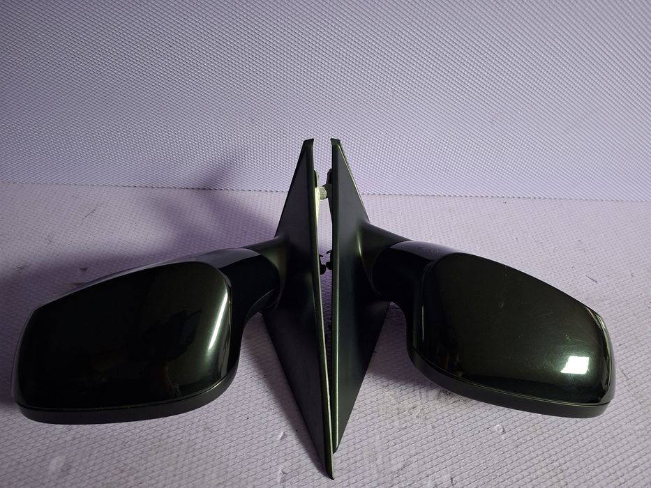 Oglinda completa BMW E87 Facelift 5 pini culoare 668 Negru mat