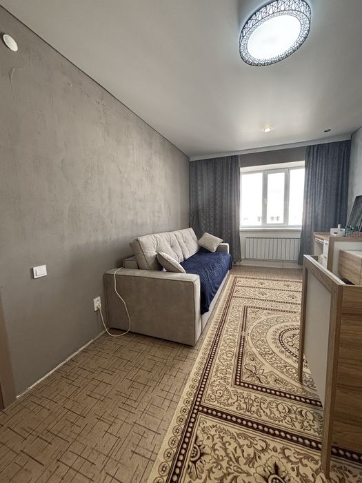 Продам 2к.кв. Нурсити 2мкр.