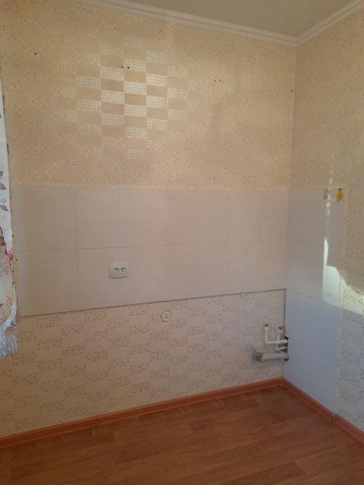 Продам 1 квартиру  .момышулы.