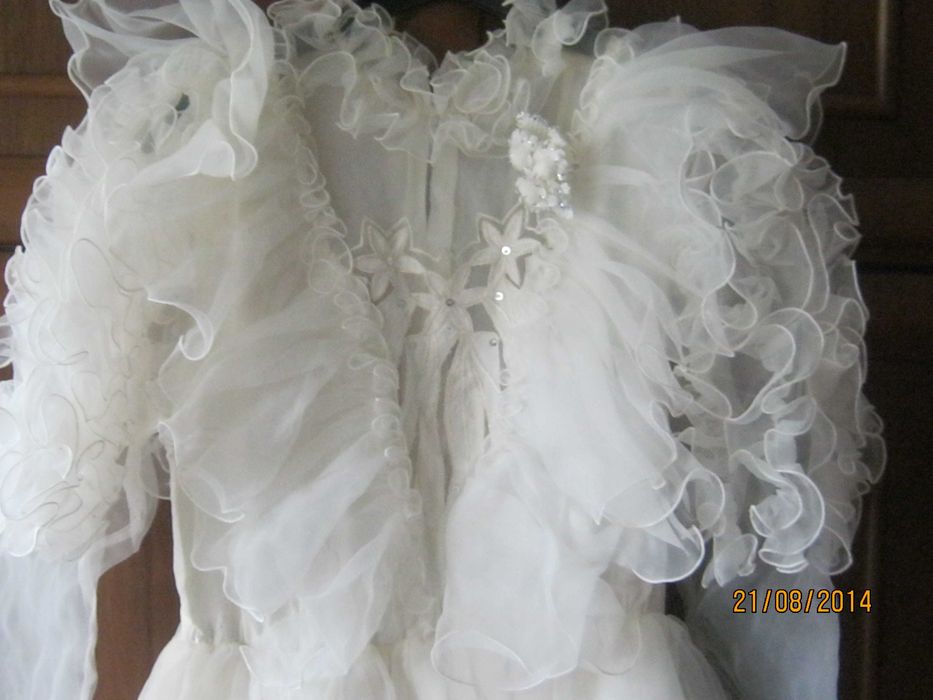 Продам свадебное платье 46 размер