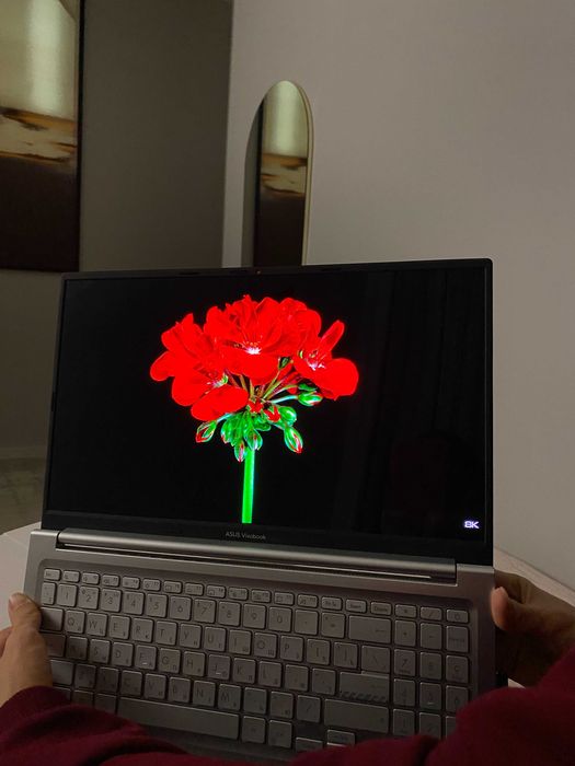 Ноутбук Asus Vivobook 15 OLED X1505ZA | Core i7-12700H | 16 GB| 512 GB