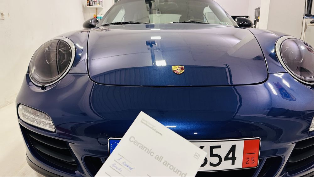 Пастиране и полиране на автомобил