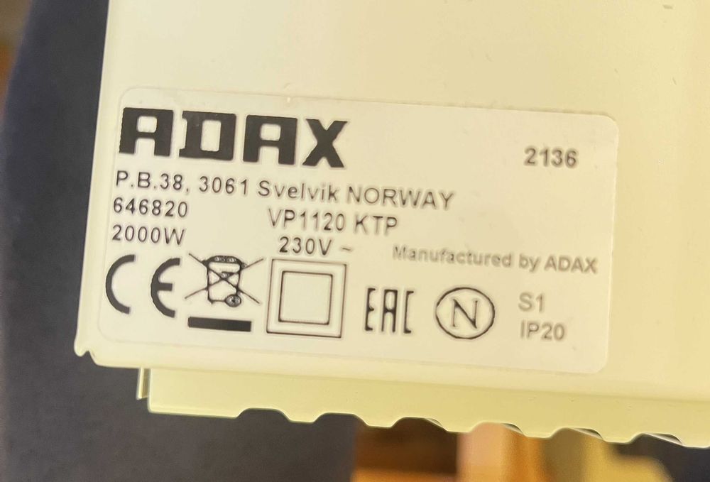 ADAX Конвекторна печка + крачета VP1120 KTP 2000W