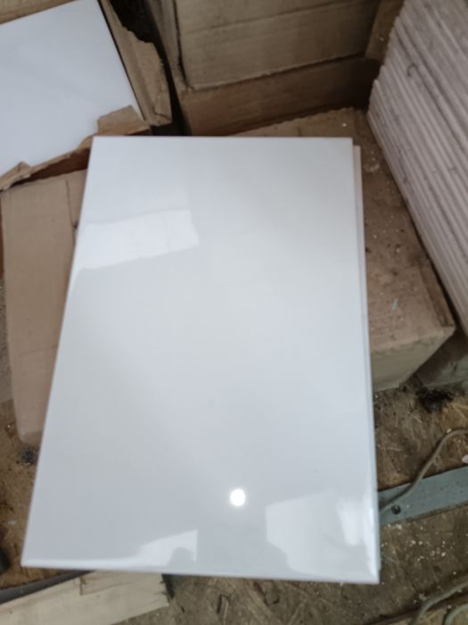 Продам кафель настенный