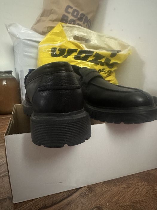 Новая пара туфель 40 р